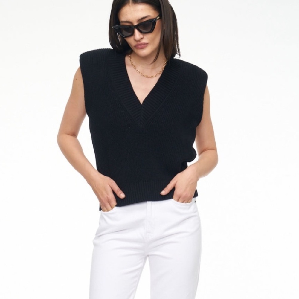 Pistola small Black Bella shoulder pad Sleeveless Sweater Vest new - Picture 3 of 9